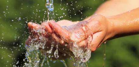 Рекордное количество сетей водоснабжения и водоотведения построено в Липецкой области в 2023 году! А как же прорывы труб?!