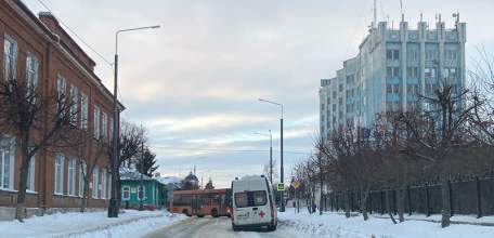 В Ельце у машины «скорой» на ходу отвалилось колесо