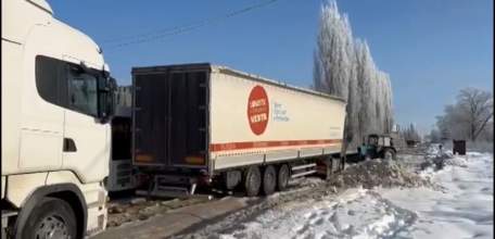 Уважаемые ельчане! На улице Новолипецкой образовался затор