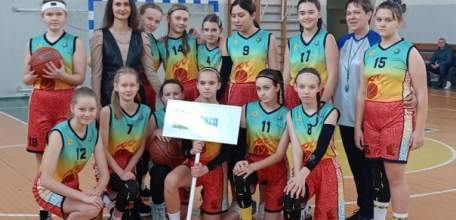 27 января в спортивном зале ЕТЖТ - филиал РГУПС стартовал межрегиональный турнир городов воинской славы по баскетболу