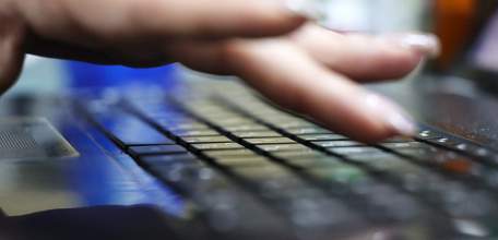 «Верну за вознаграждение»: ельчанку обманули в соцсетях