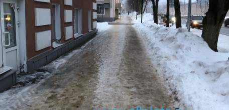 В Воронежской и Липецкой областях введен желтый уровень опасности из-за гололеда