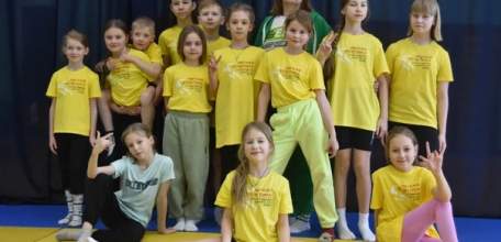 ЕЛЕЦКИЕ ЛЕГКОАТЛЕТЫ ПОБЫВАЛИ В ГОСТЯХ В ИЗМАЛКОВО