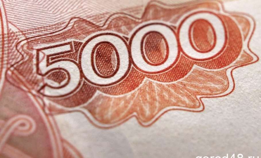 Под видом соцработницы 61-летняя женщина меняла билеты «Банка приколов» на настоящие деньги