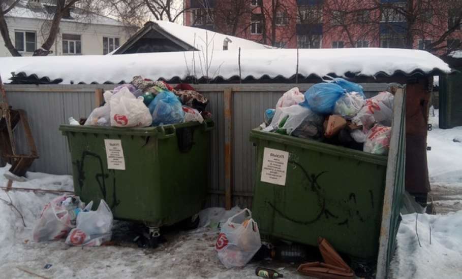 В Ельце снова проблемы с вывозом мусора!