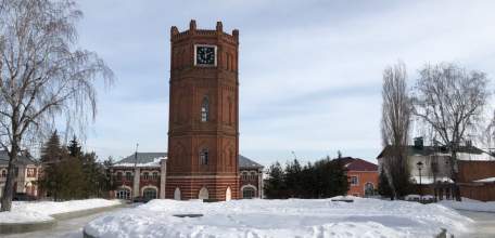 В Ельце бывший руководитель филиала бюро медико-социальной экспертизы обвиняется в получении взяток