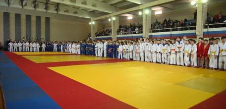 В спортивном комплексе «Локомотив» проходят соревнования по дзюдо памяти Станислава Матвеева