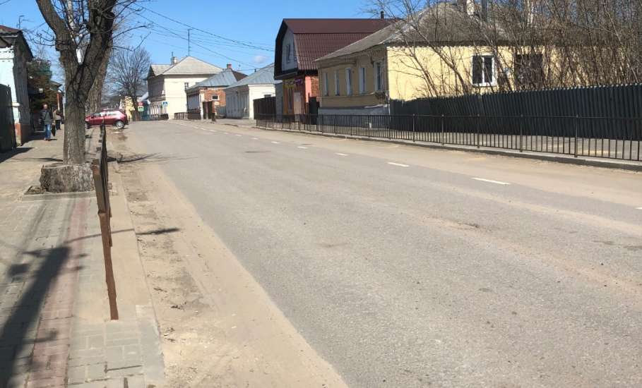 Прокурор Ельца не обнаружил дорожных знаков рядом с учебными заведениями