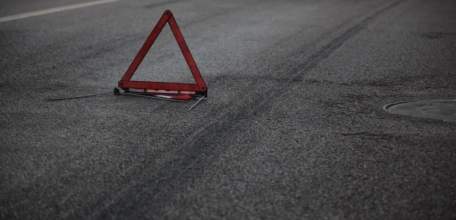 Водитель «Чери» в Ельце протаранил два автомобиля и скрылся