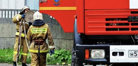 На улице Черокманова эвакуированы из-за пожара 10 человек