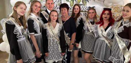 Герои дня - выпускники!