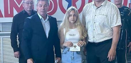 Во Дворце самбо д. Хмелинец прошло первенство Липецкой области по самбо среди юношей и девушек 11-12 лет