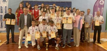 Команда лицея №5 из Ельца победила в «Президентских спортивных играх»