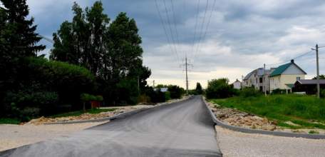 Ремонт дороги по ул. Садовая в с. Лавы продолжается в Елецком районе