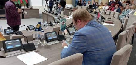 Ссора Анатолия Емельяновна с елецкими пенсионерками обошлась ему уже в 15 000 рублей