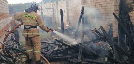 Спасатели Управления предотвратили пожар в жилом доме в Елецком районе