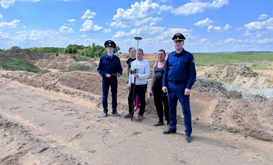 В Измалковском районе прокуратура добилась прекращения незаконной добычи песка