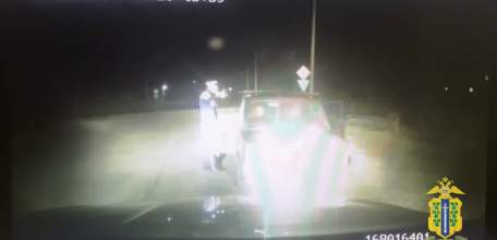 Становлянские полицейские вернули владельцу автомобиль, угнанный нетрезвым местным жителем