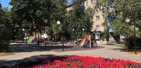 В Ельце двое хулиганов ограбили пенсионера в гаражах