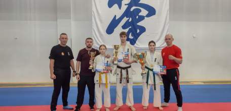 Кулаки в кровь. Учитель из Ельца схлестнулся с Заслуженным мастером спорта по каратэ