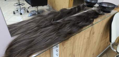 Вместо блондинки ельчанку сделали шатенкой: женщина отсудила у парикмахерской 11 тысяч рублей