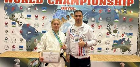 Педагог дополнительного образования МАОУ ДО ДЮЦ им. Б.Г. Лесюка Вероника Александровна Лукина стала чемпионкой Мира по всестилевому каратэ!