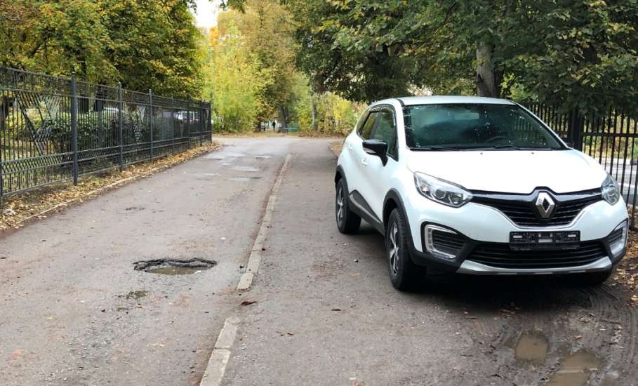 Жители Ельца могут получить штрафы за прогрев автомобиля во дворе