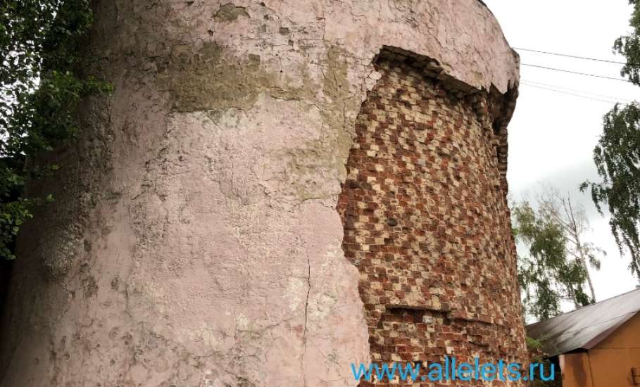 Старинные здания разрушаются и исчезают в Ельце!