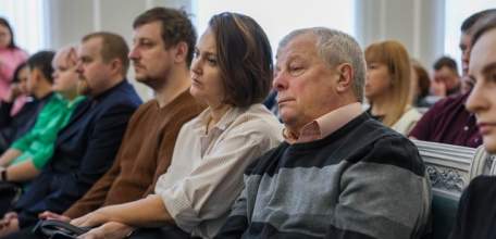 Как в Ельце стратегическую сессию проводили! Теперь старинные здания должны возродиться! Из пепла или из руин, где как!