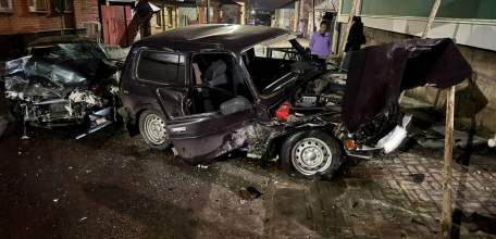 Полицейские г. Ельца устанавливают обстоятельства ДТП!