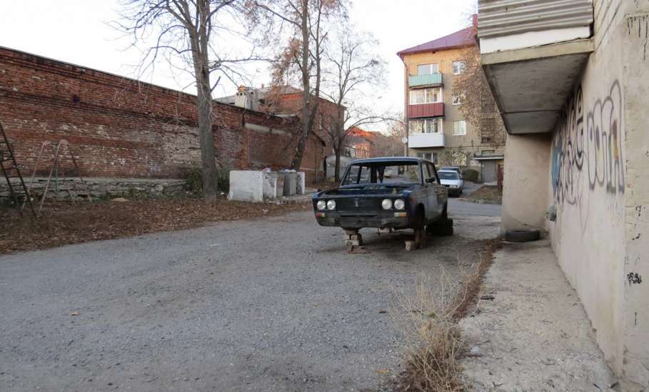 В СМИ появилась информация, что с 1 февраля владельцы старых автомобилей (старше 10 лет) могут быть оштрафованы на сумму до 5 тысяч рублей!