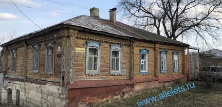 У нас с Красной площади Кремль не виден