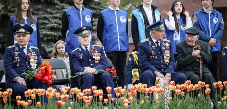 Ветераны Липецкой области получают выплату в честь 80-летия Победы