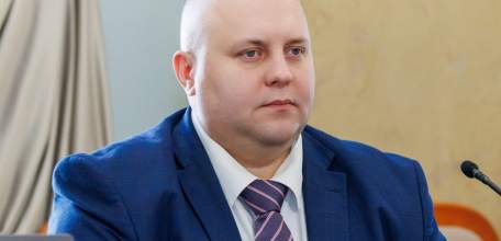 Евгений Боровских досрочно сложил с себя полномочия мэра Ельца