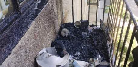 В Ельце сгорел балкон