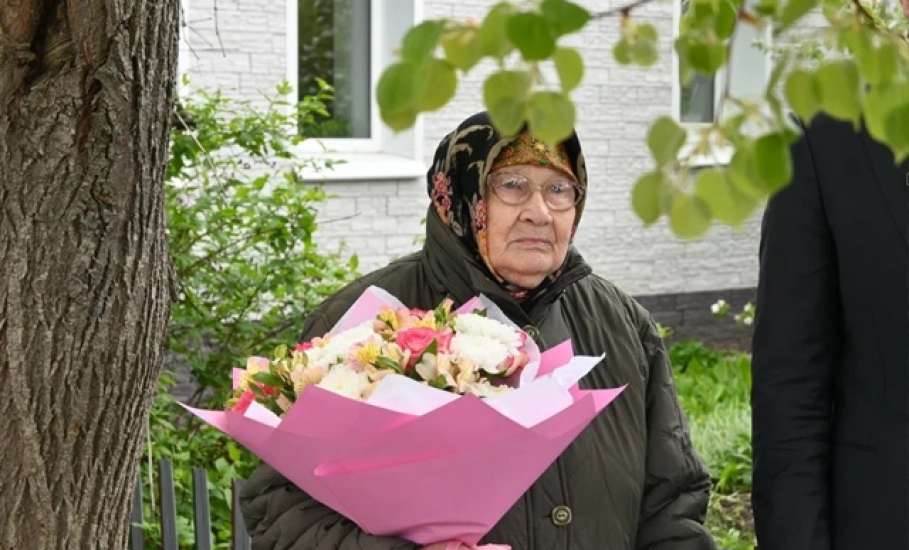 В Ельце стартовали поздравления ветеранов Великой Отечественной войны, тружеников тыла, малолетних узников концлагерей, жителей блокадного Ленинграда