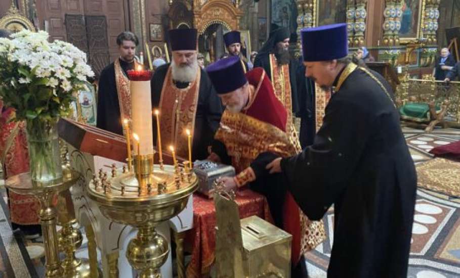 Сегодня, 13 мая в Елец прибыли мощи блаженной Матроны Московской