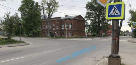 Попавшийся в Ельце за рулём без прав иностранец предложил инспектору ДПС 4000 рублей