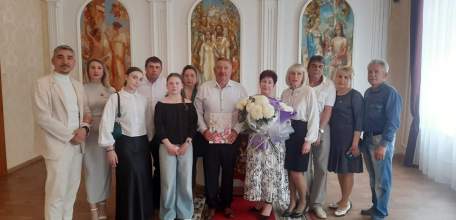 В Ельце чествовали сапфировых юбиляров