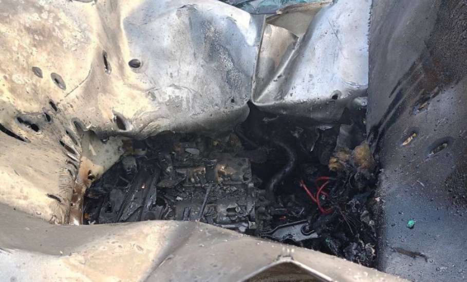 Беспилотник атаковал автомобиль главы Беловского района Курской области Николая Волобуева!