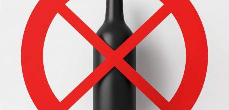 24 мая 2025 года на территории Ельца и  Елецкого района продажа алкоголя запрещена!