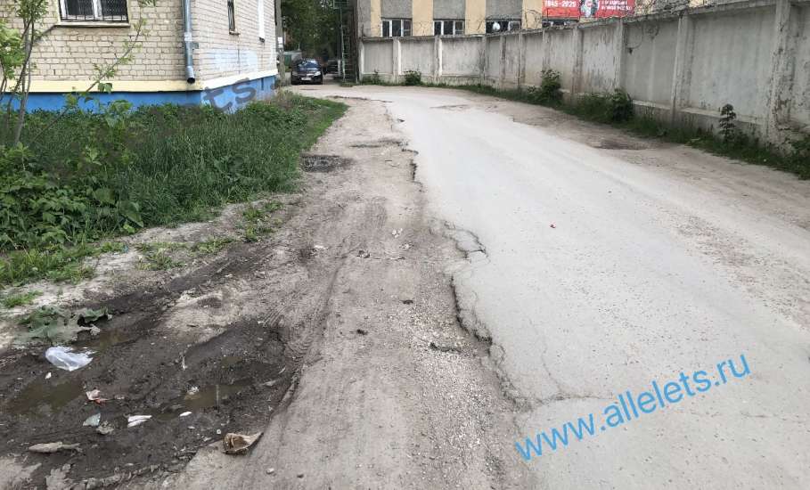 Елец выглядит, как после бомбёжки!