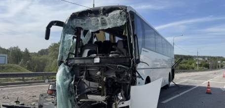 Водитель и 13 пассажиров автобуса «Елец — Воронеж» пострадали в ДТП!