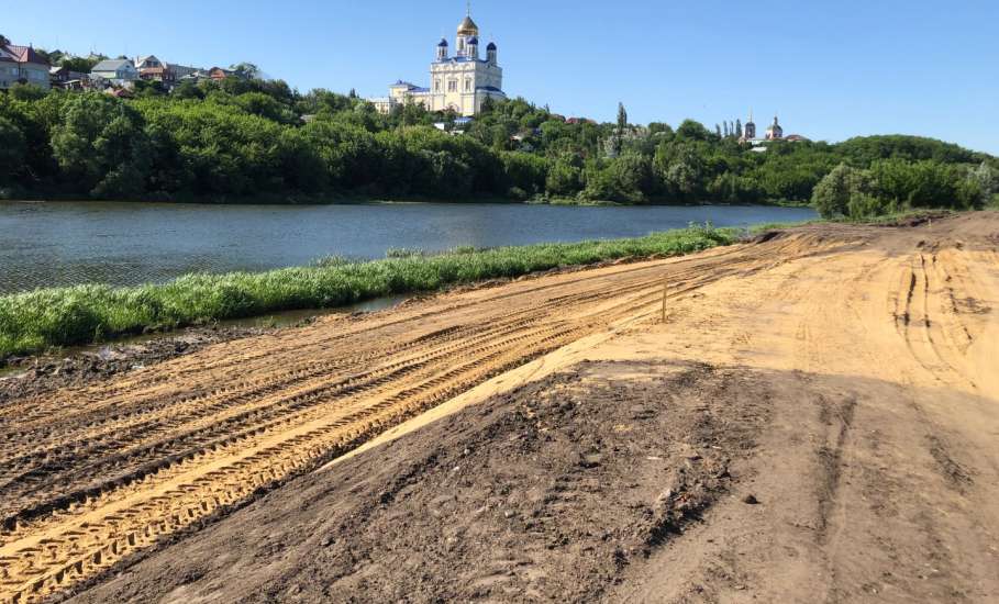 В Ельце не идёт полным ходом благоустройство набережной реки Сосна
