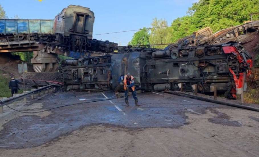 В Курской и Брянской области подорвали два моста за сутки!