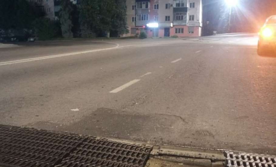 В Ельце была повреждена ливнёвка на Каракумовском мосту