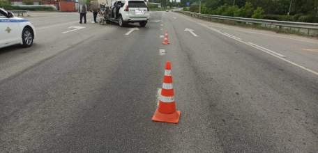 В Ельце автоинспекторы устанавливают обстоятельства и очевидцев ДТП!