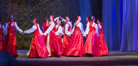 Хореографический коллектив «Задоринки» порадовал ельчан отчётным концертом