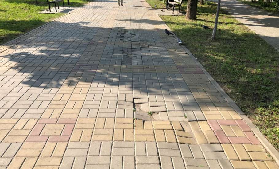 Ио мэра Ельца Жабин не реагирует на городские проблемы!