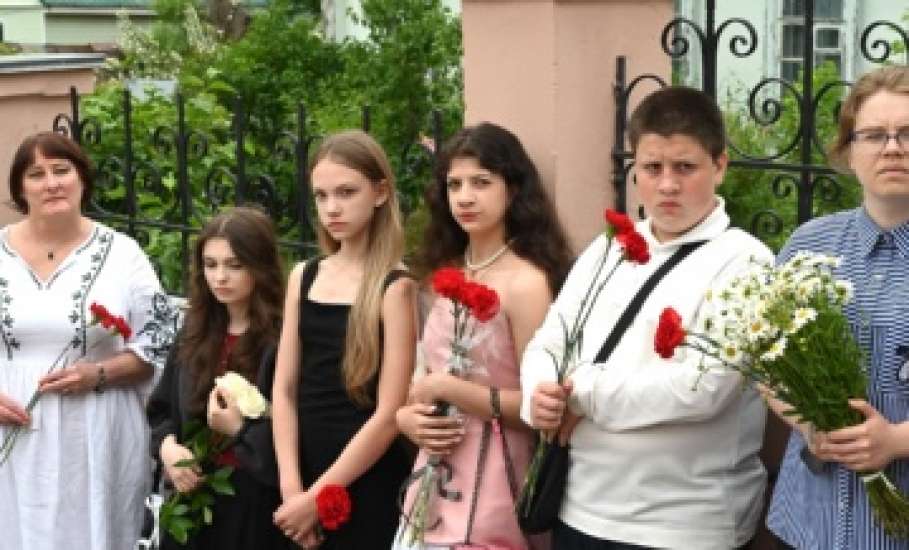 Сегодня в Доме-музее им. Т.Н. Хренникова состоялась памятная встреча, посвященная 112-летию со дня рождения Тихона Николаевича Хренникова